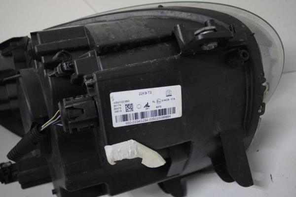 PHARE GAUCHE FIAT - Vue 3